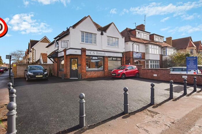 2 Bedroom Flat To Rent In Banbury Road, Oxford, OX2