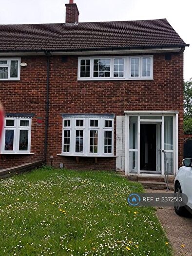 3 Bedroom Semi-Detached House To Rent In Whitefoot Lane, Bromley, BR1