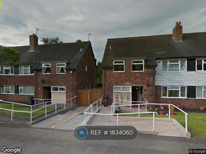 3 Bedroom Maisonette To Rent In Parkfields Close, Newcastle, ST5