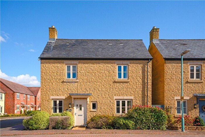 4 Bedroom Detached House For Sale In Lysander Way, Moreton-in-Marsh, Gloucestershire, GL56