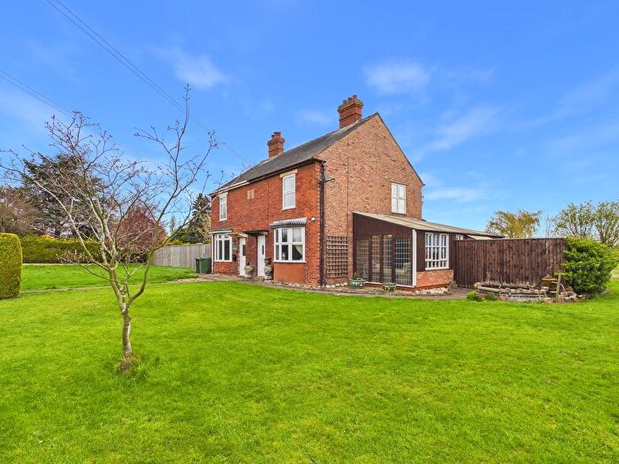 3 Bedroom Semi-Detached House For Sale In School Road, Terrington St John, Wisbech, PE14
