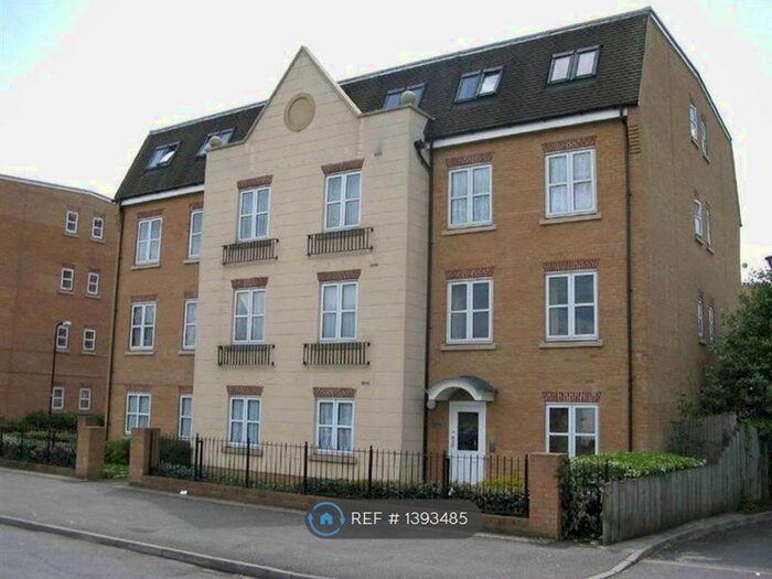 1 Bedroom Flat To Rent In Northolt, London, UB5