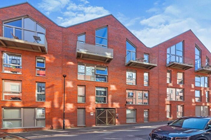 1 Bedroom Apartment To Rent In Henry Street, Sheffield, South Yorkshire, S3