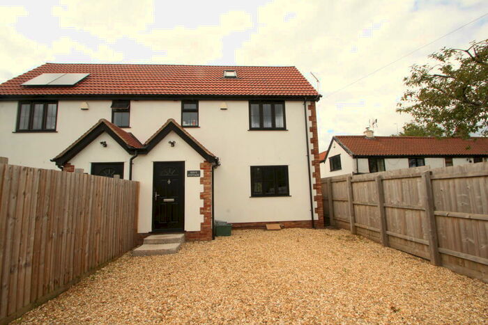 3 Bedroom House To Rent In Dove Cottage, Cribbs Causeway, Bristol, BS10