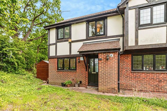 2 Bedroom Terraced House To Rent In Morley Close, Yateley, Hampshire, GU46