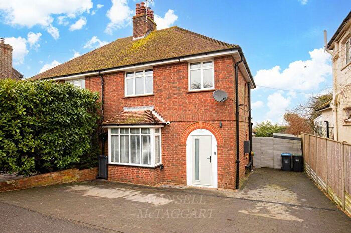 3 Bedroom Semi-Detached House For Sale In Top Road, Sharpthorne, RH19