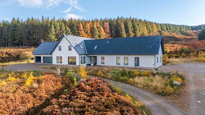6 Bedroom Detached House For Sale In Flichity, Inverness, Inverness-Shire, Highland, IV2