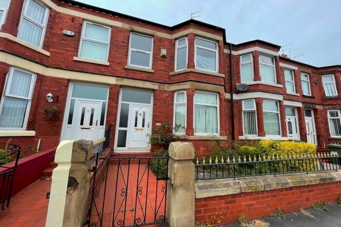 3 Bedroom Property To Rent In Mallaby Street, Birkenhead, CH41