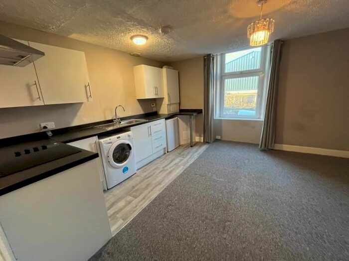 1 Bedroom Flat To Rent In Isla Street, Dundee, DD3