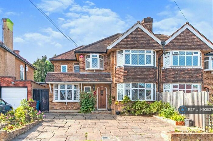 4 Bedroom Semi-Detached House To Rent In Snaresbrook Drive, Stanmore, HA7