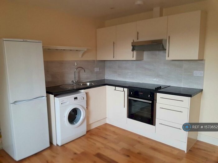 1 Bedroom Flat To Rent In Castle Hill Avenue, Folkestone, CT20