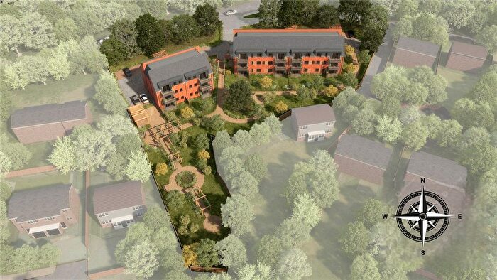 2 Bedroom Flat For Sale In Horsell, Surrey, GU21