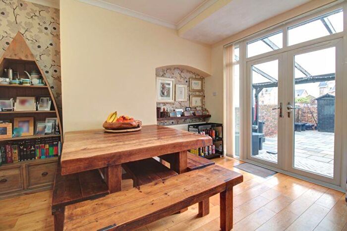 3 Bedroom Terraced House For Sale In Dumbuck Road, Dumbarton, G82