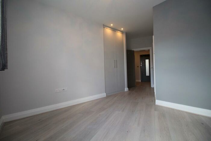 2 Bedroom Apartment To Rent In St Ives Road Maidenhead Berkshire, SL6
