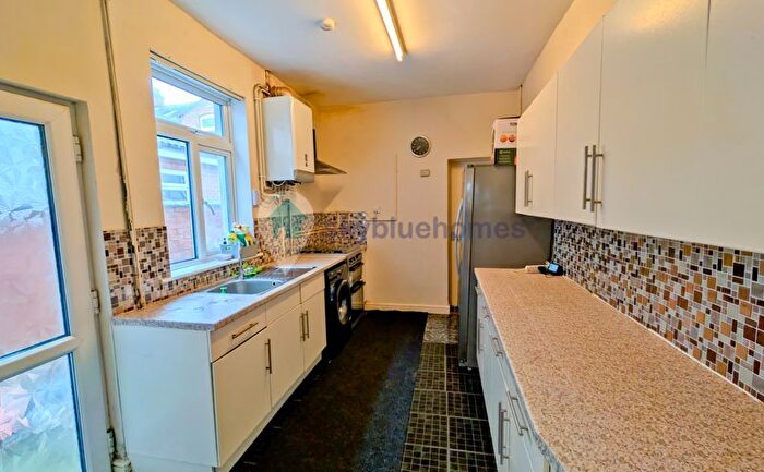 3 Bedroom Terraced House To Rent In Evington Parks Road, Leicester, LE2