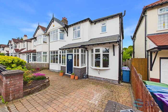 4 Bedroom Semi Detached House For Sale In Stockville Road, Calderstones, L18