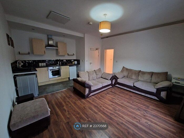 1 Bedroom Flat To Rent In St Helens Road, Bolton, BL3
