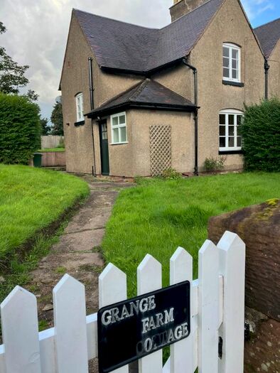 3 Bedroom Detached House To Rent In Raby Mere Road, Wirral, Merseyside, CH63