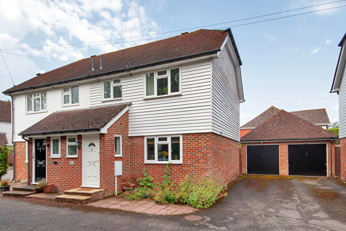 3 Bedroom Semi Detached House For Sale In Mallys Place, South Darenth, Dartford, Kent, DA4