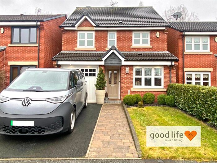 3 Bedroom Detached House For Sale In Southside Gardens, South Hylton, Sunderland, SR4