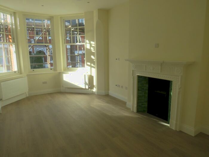 2 Bedroom Flat To Rent In , Milton Road, Highgate, N6