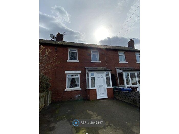 3 Bedroom Terraced House To Rent In Polefield Circle, Manchester, M25