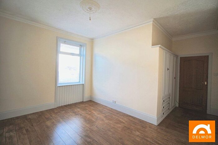 2 Bedroom Flat For Sale In Glebe Street, Leven, KY8