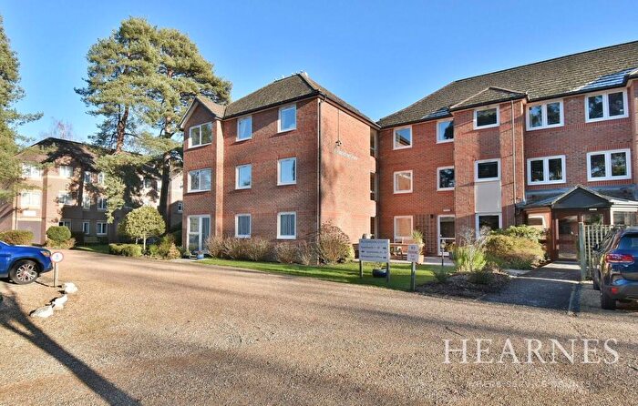 2 Bedroom Retirement Property For Sale In Glenmoor Road, West Parley, Ferndown, BH22