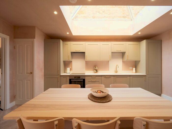 1 Bedroom Flat To Rent In Cottage Road, Ramsgate, CT11