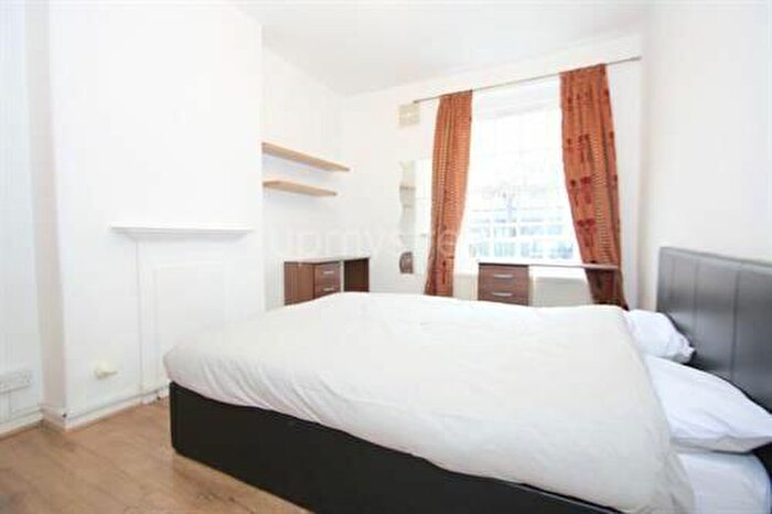 4 Bedroom Flat To Rent In Chalton Street, Euston, NW1
