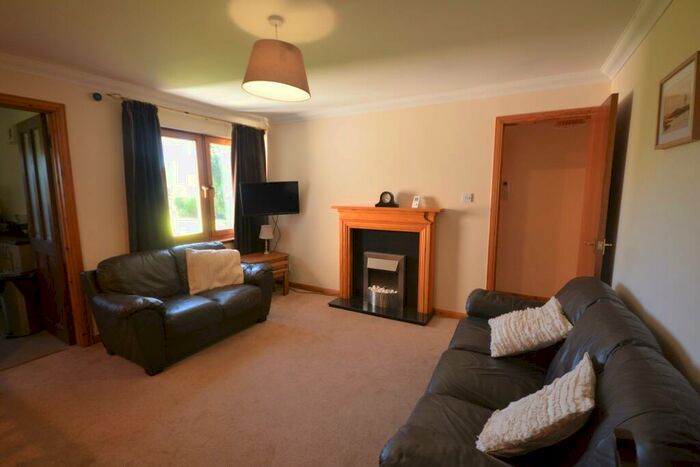 2 Bedroom Flat To Rent In Miller Road, Inverness, Inverness, IV2