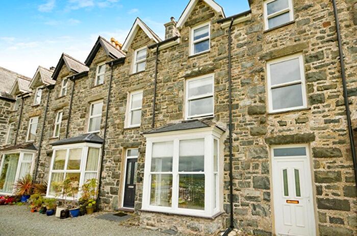4 Bedroom Terraced House For Sale In Bronwen Terrace, Harlech, LL46