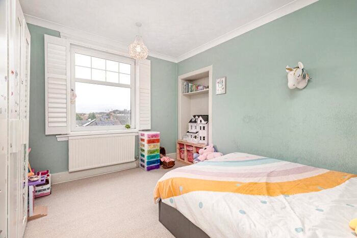 3 Bedroom Terraced House For Sale In Nether Auldhouse Road, Newlands, Glasgow, G43
