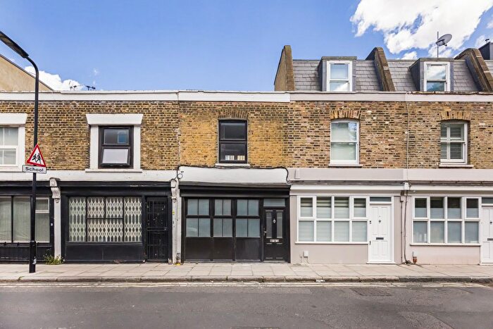 1 Bedroom Terraced House To Rent In Weymouth Terrace, Hackney, Hoxton, London, E2