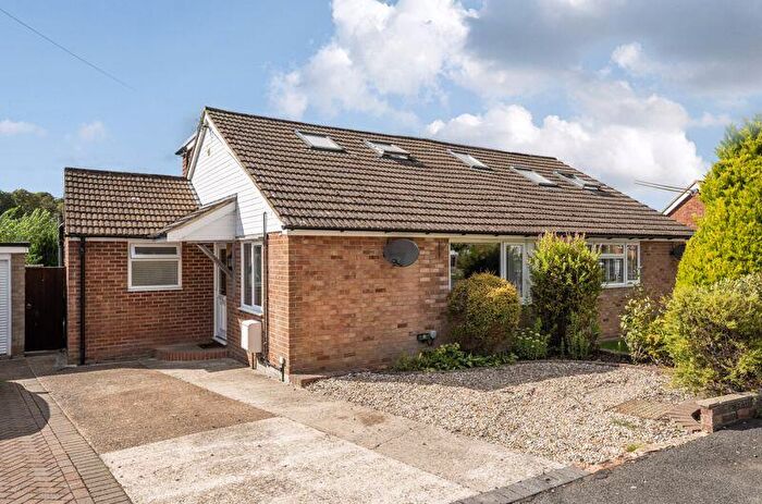 4 Bedroom Semi-Detached House For Sale In Lyminge, CT18