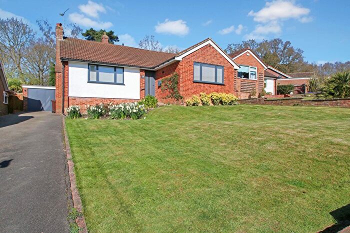 3 Bedroom Detached Bungalow For Sale In Orchard Road, St. Michaels, TN30