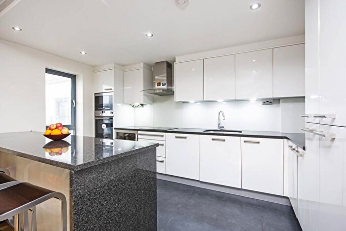 3 Bedroom Flat To Rent In Beaufort Park, , Colindale, London, NW9