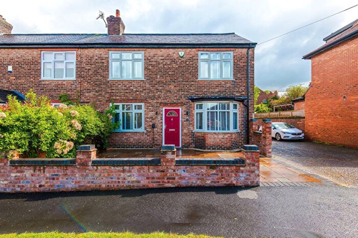 3 Bedroom Semi-Detached House For Sale In Algernon Street, Stockton Heath, WA4