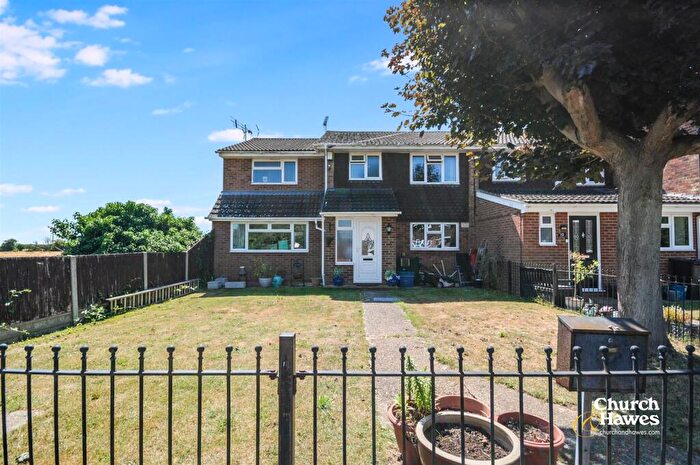 4 Bedroom House For Sale In Buckeridge Way, Bradwell-on-Sea, CM0
