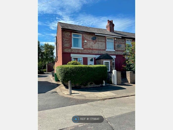 2 Bedroom End Of Terrace House To Rent In Ladysmith Road, Manchester, M20