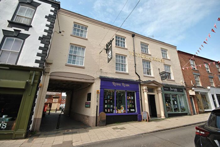 1 Bedroom Flat To Rent In High Street, Whitchurch, Shropshire, SY13