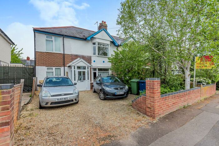 4 Bedroom Semi-Detached House To Rent In Ridgefield Road, Hmo Ready Sharers, OX4