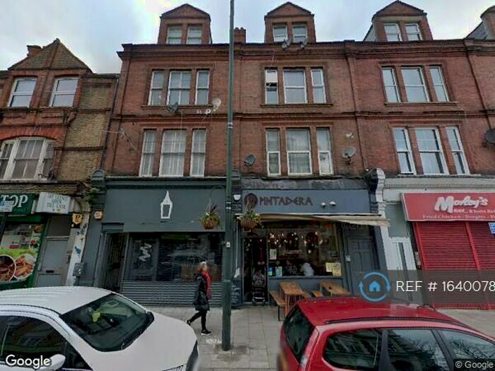 Studio To Rent In Knights Hill, West Norwood, SE27