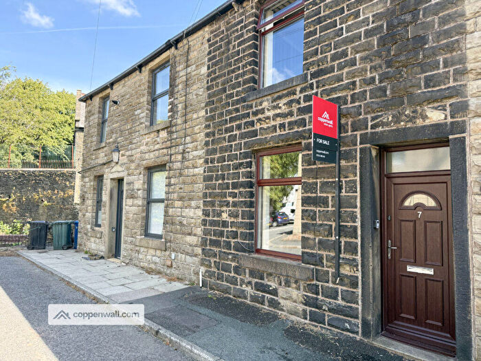 2 Bedroom Terraced House For Sale In Holt Street, Waterfoot, Rossendale, BB4