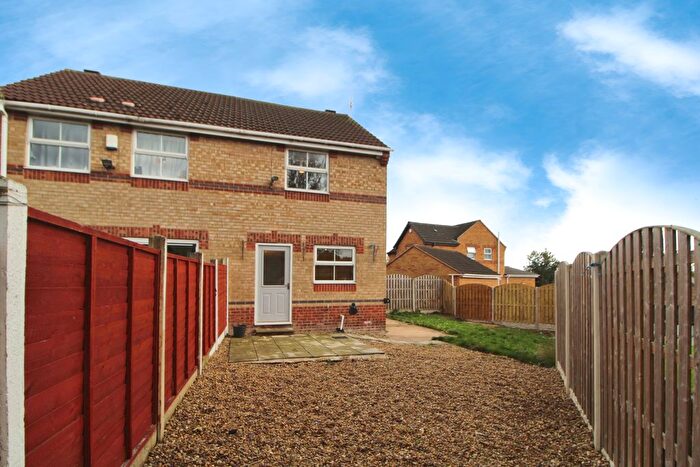 2 Bedroom Semi Detached House For Sale In Bank End Close, Bolton Upon Dearne, S63