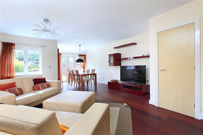 4 Bedroom Terraced House To Rent In St Francis Place, Malwood Road, Clapham South, London, SW12