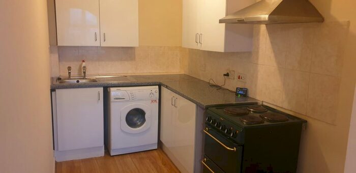 1 Bedroom Flat To Rent In North Queen Street, Keighley BD21