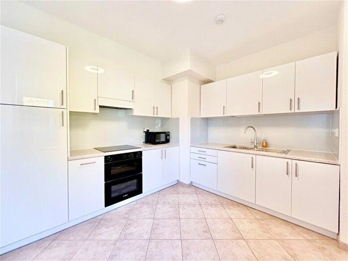 1 Bedroom Flat To Rent In Gabrielle Court, Lancaster Grove, Belsize Park, NW3