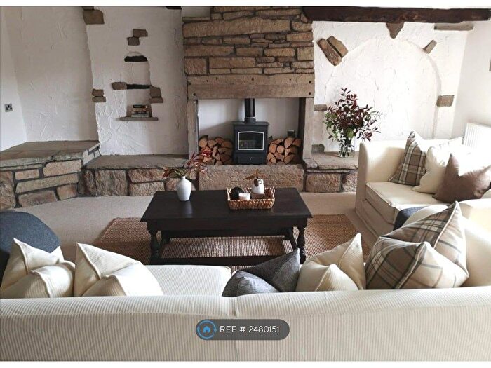 3 Bedroom Terraced House To Rent In Rock Road, Huddersfield, HD3