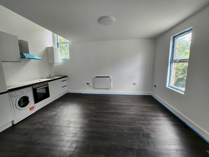 1 Bedroom Flat To Rent In The Grove, London, N3